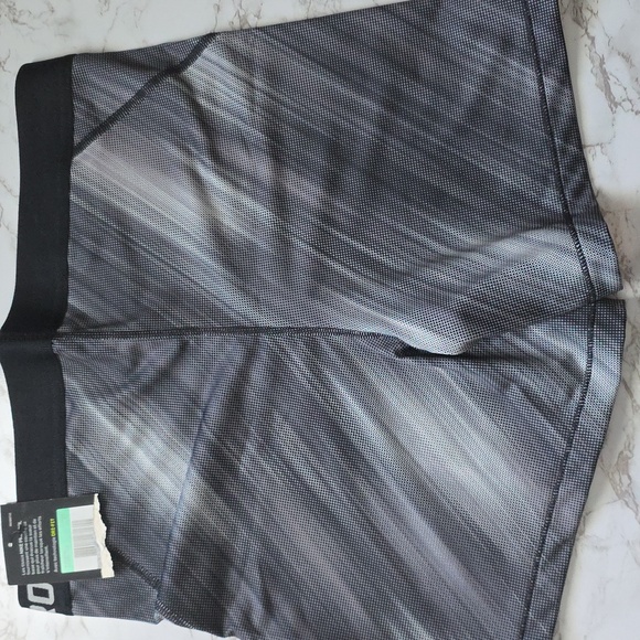 Nike Pro Cool Dri-Fit Compression shorts sz XL (NWT) - Picture 5 of 6